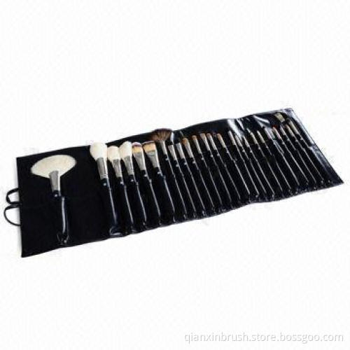 Professional 24-piece Makeup Brushes with Black Wooden Handle